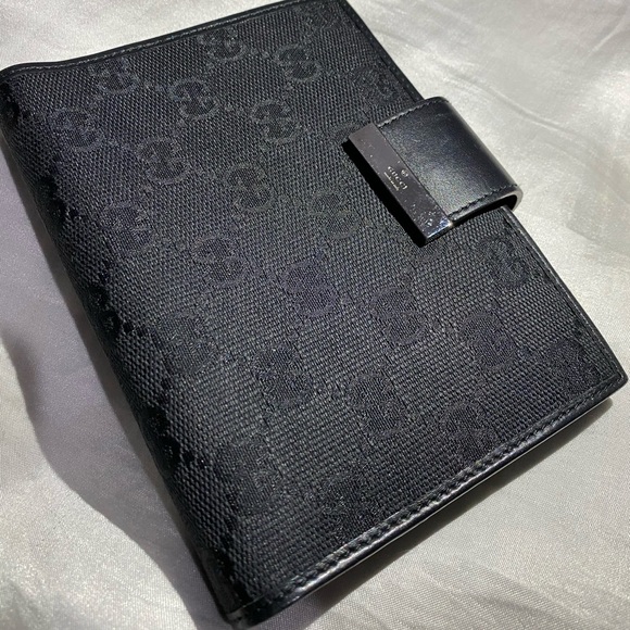 Gucci Black Agenda - Picture 2 of 15